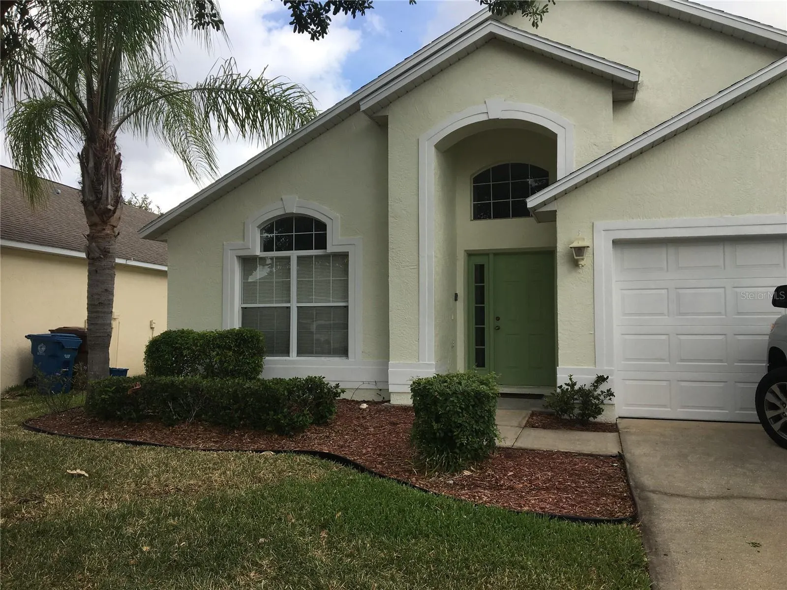 1353 REBECCA DR