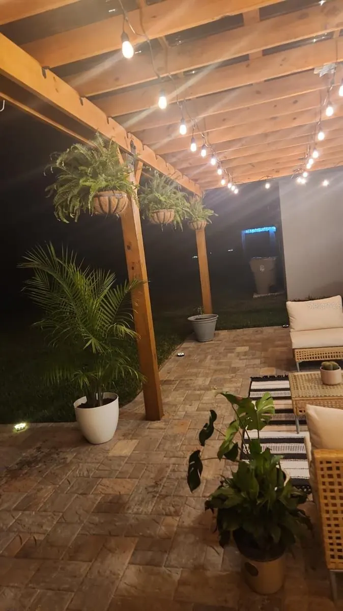 2155 BRILLANTE DR