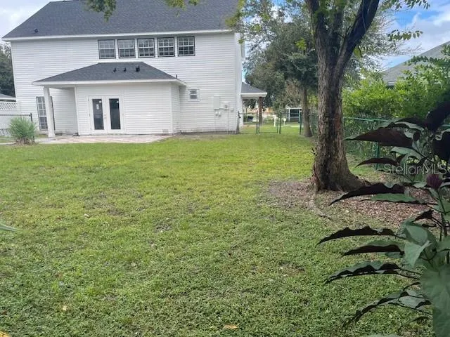 1233 HANCOCK CIR
