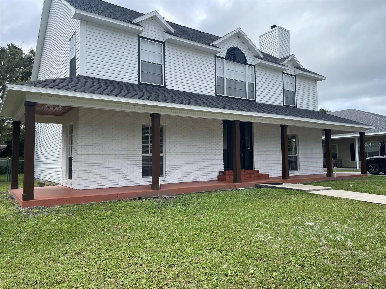 1233 HANCOCK CIR