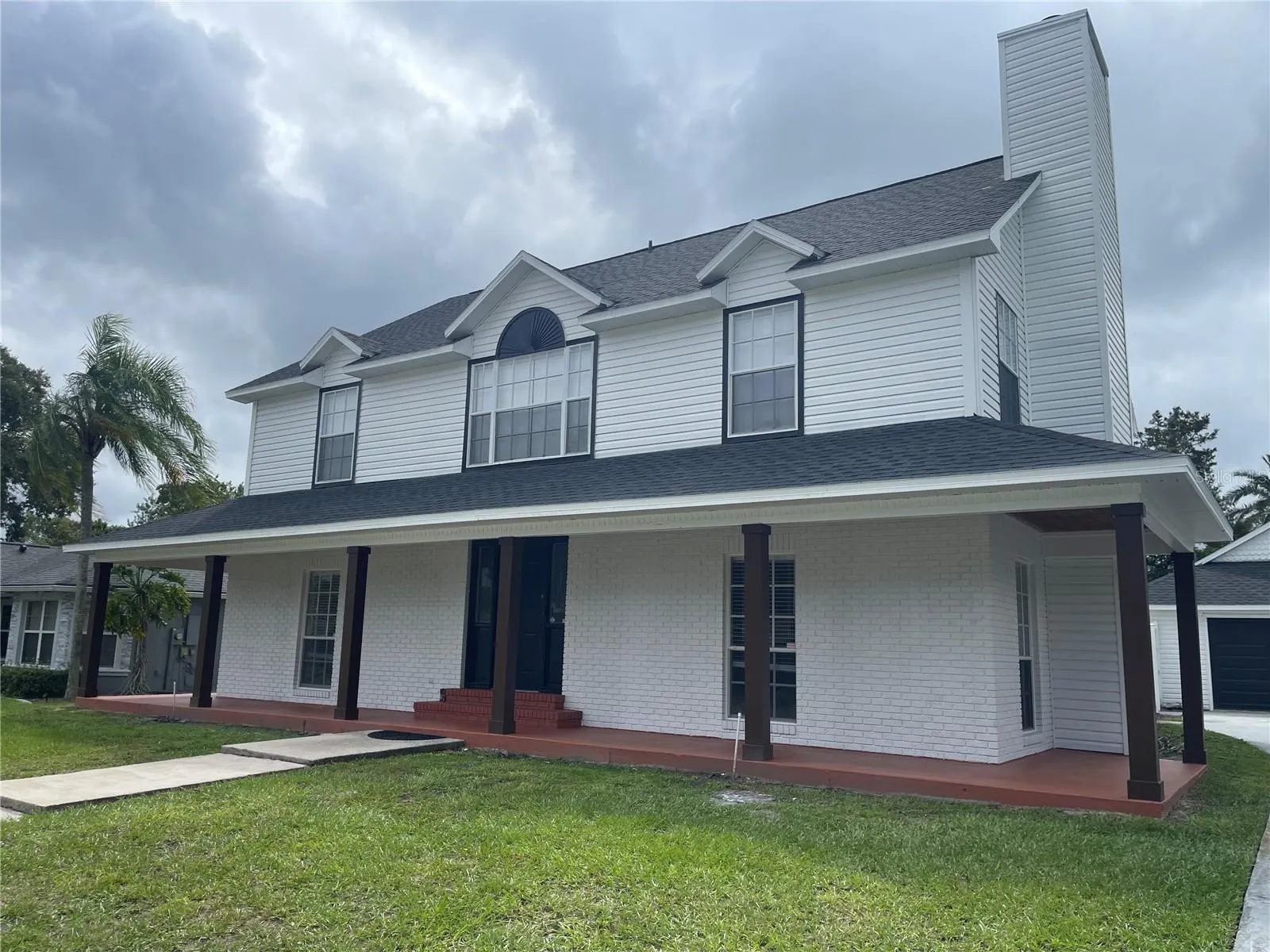 1233 HANCOCK CIR
