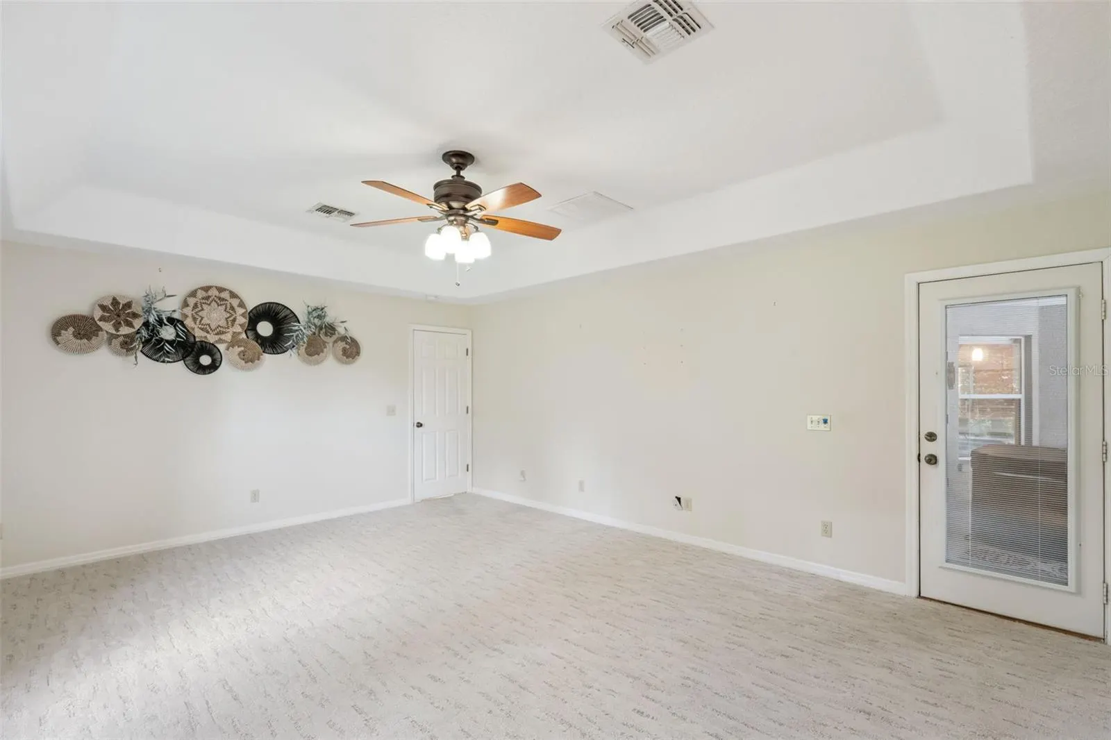 1150 EDEN DR