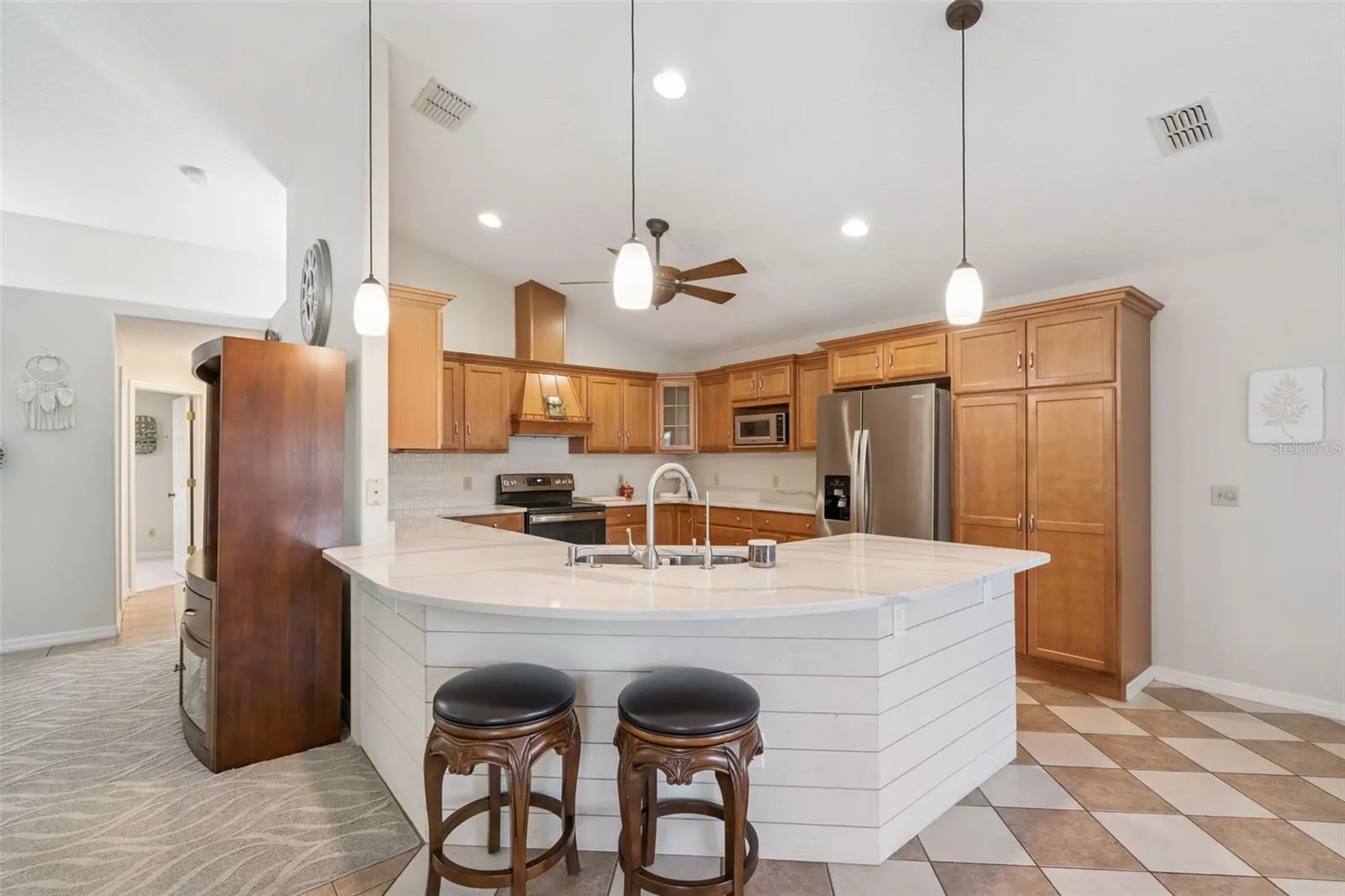 1150 EDEN DR