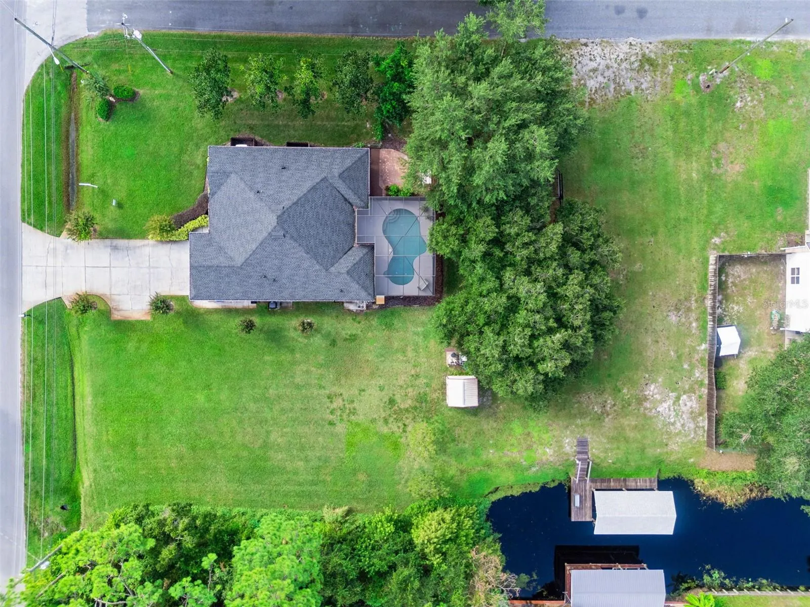 1150 EDEN DR
