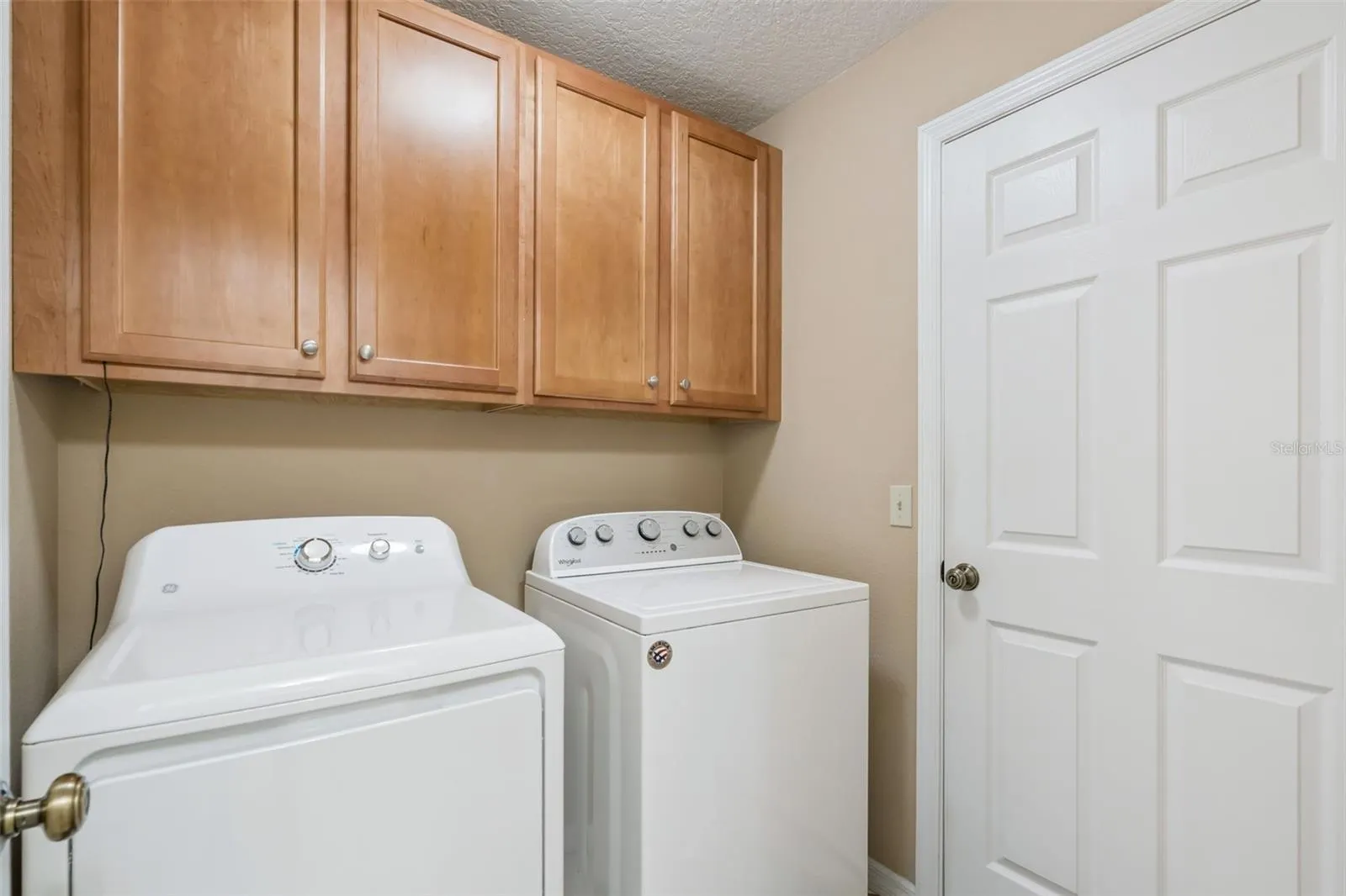 1150 EDEN DR