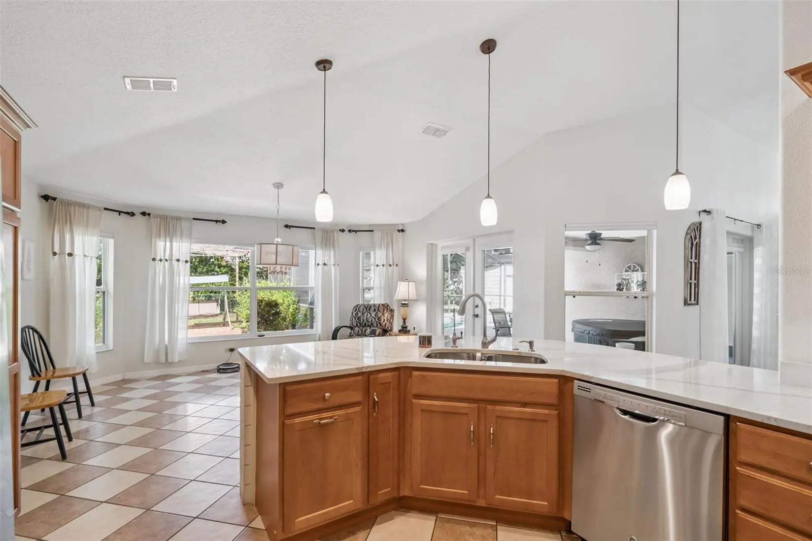 1150 EDEN DR