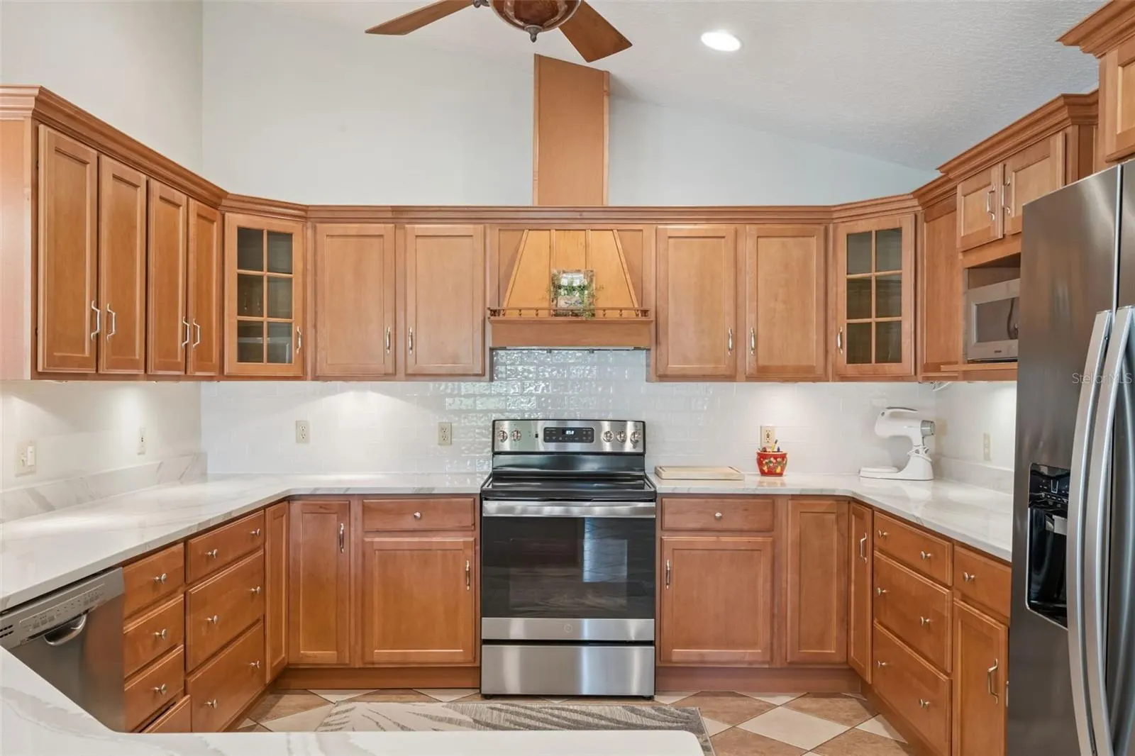 1150 EDEN DR