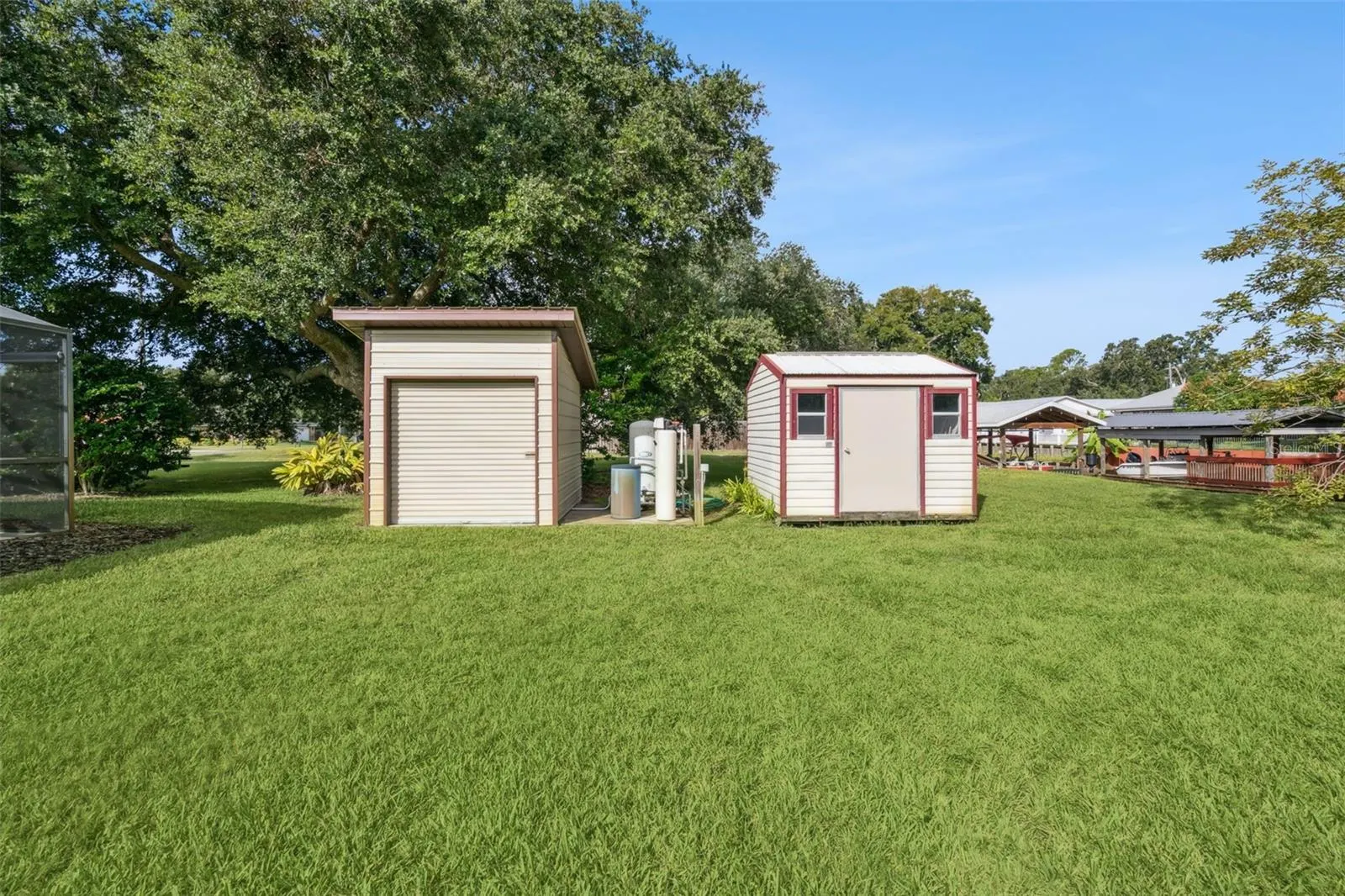 1150 EDEN DR