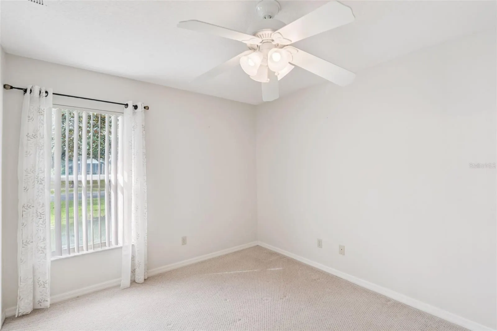1150 EDEN DR
