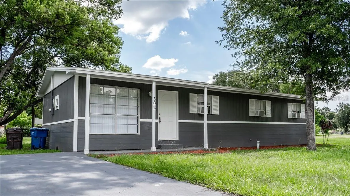 302 SHERWOOD DR