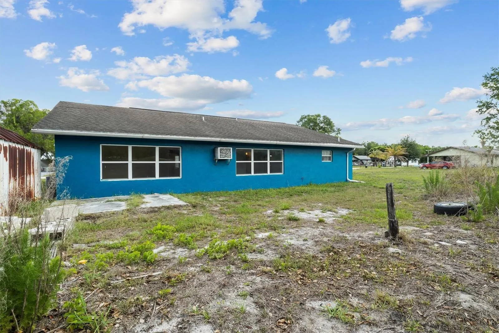 844 CHAMBERLAIN BLVD