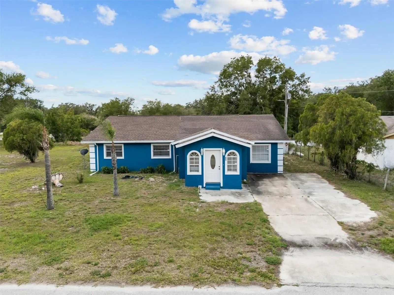 844 CHAMBERLAIN BLVD