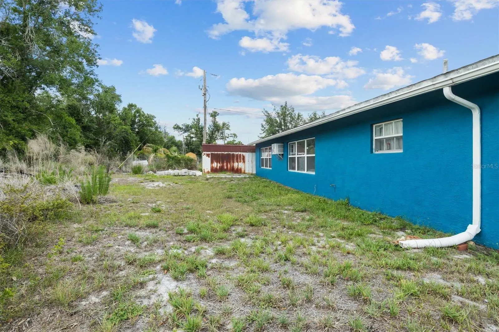844 CHAMBERLAIN BLVD