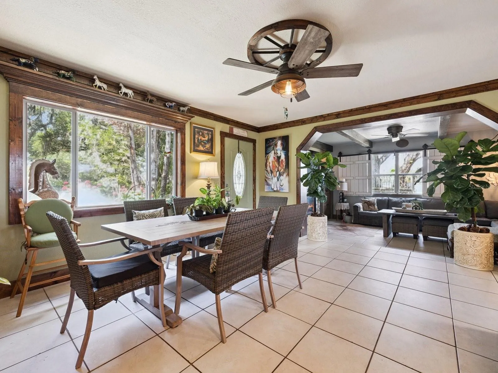 6001 MARTHAS LN