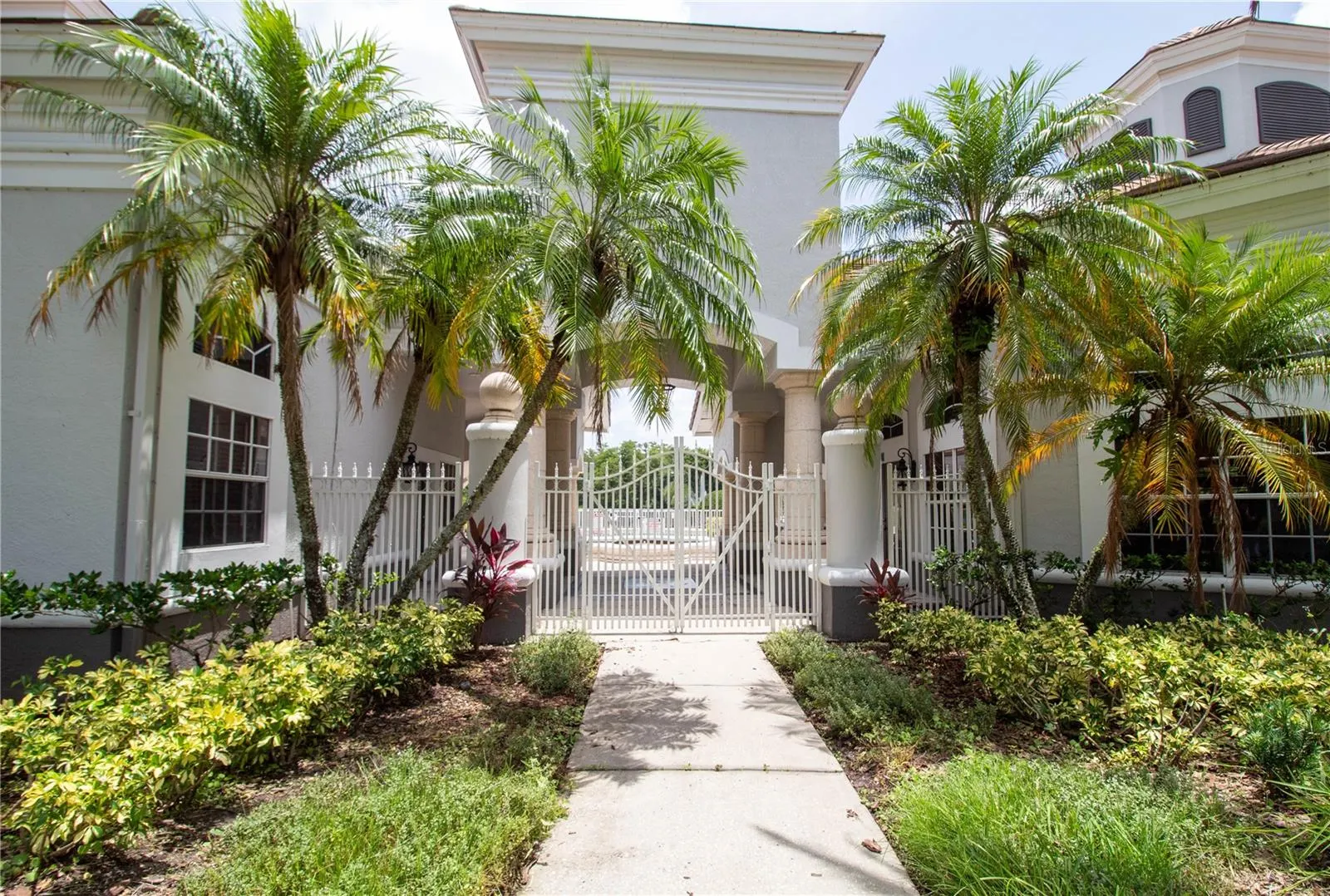 14036 FAIRWAY ISLAND DRIVE #1535 #1535
