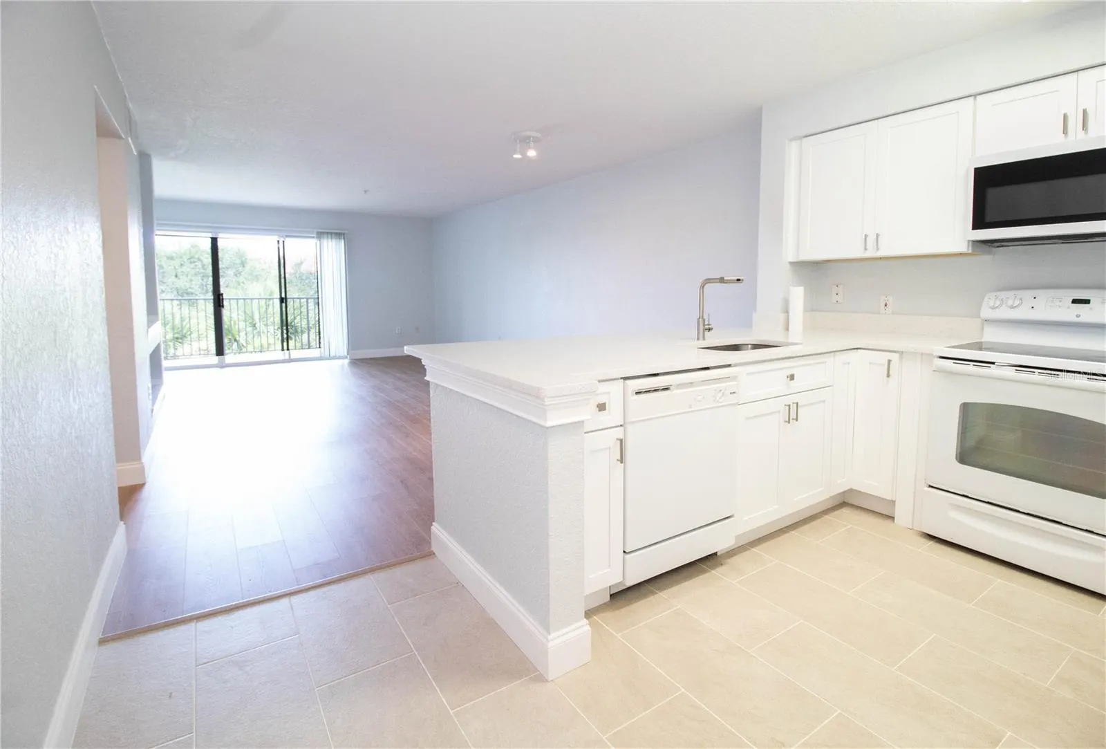 14036 FAIRWAY ISLAND DRIVE #1535 #1535
