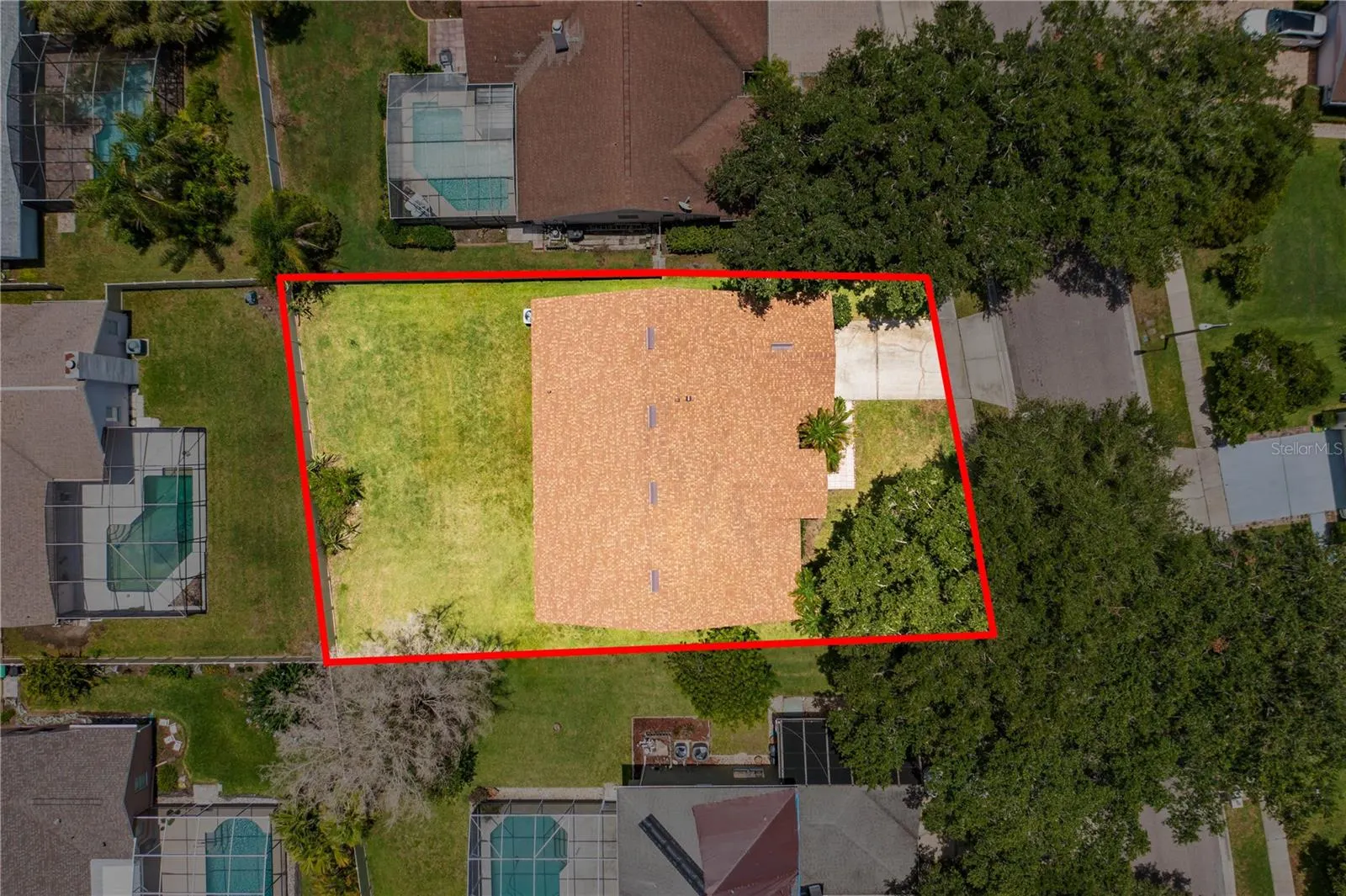 14112 LORD BARCLAY DR