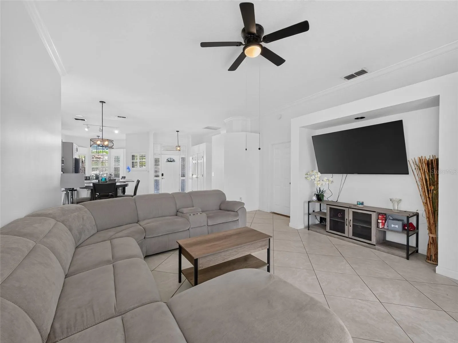 14435 WINDCHIME LN