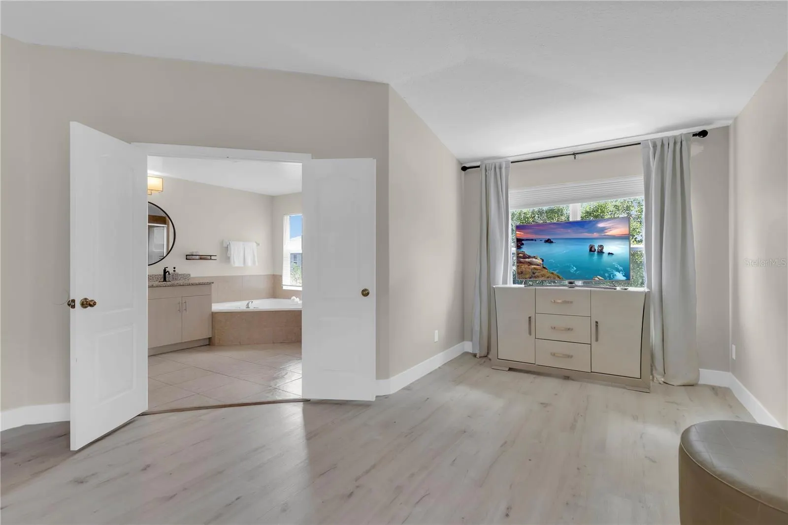 13051 MOSS PARK RIDGE DR
