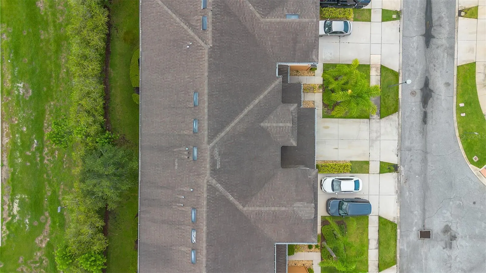 3610 RODRICK CIR