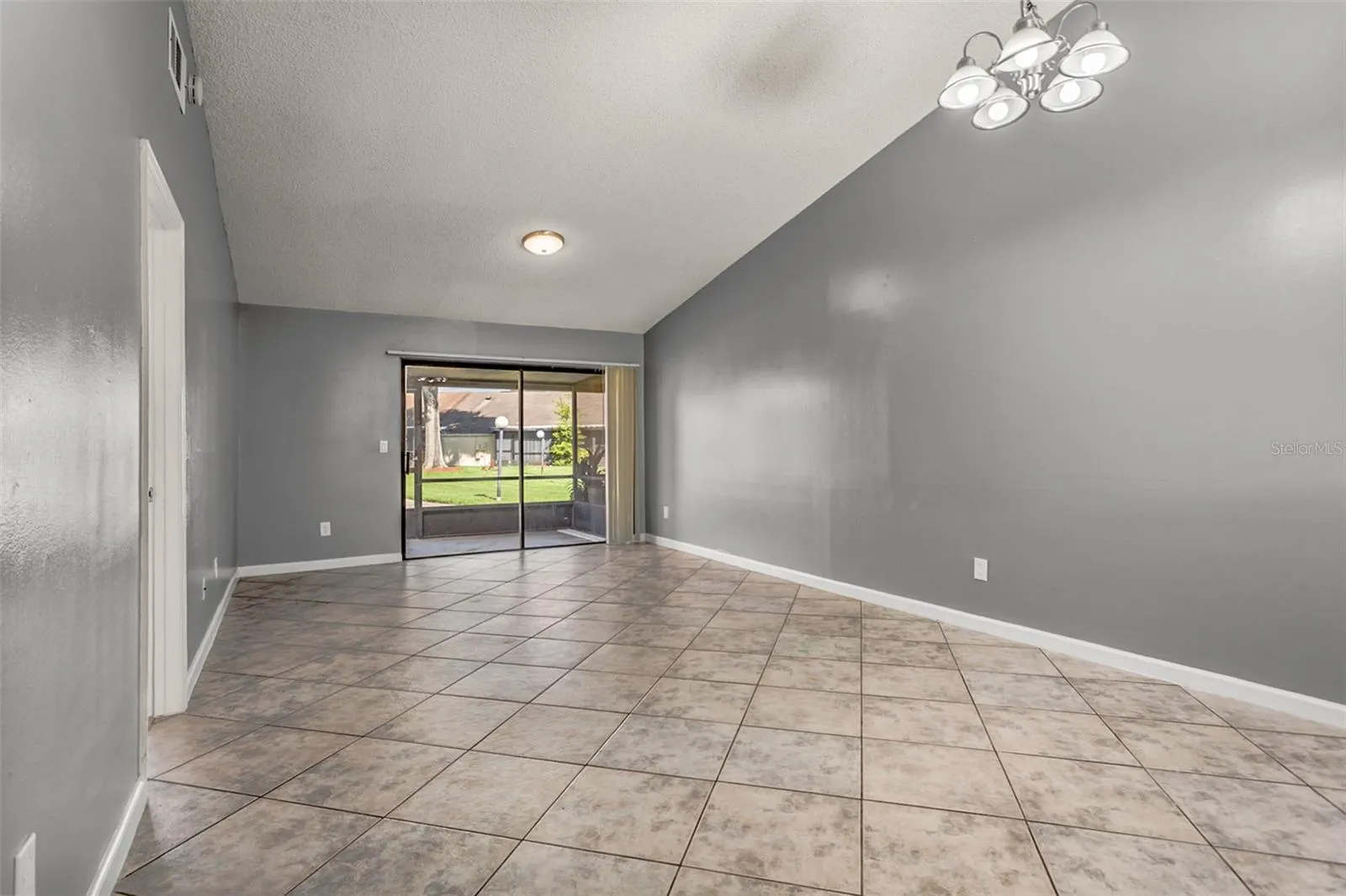 85 SILVER PARK CIR