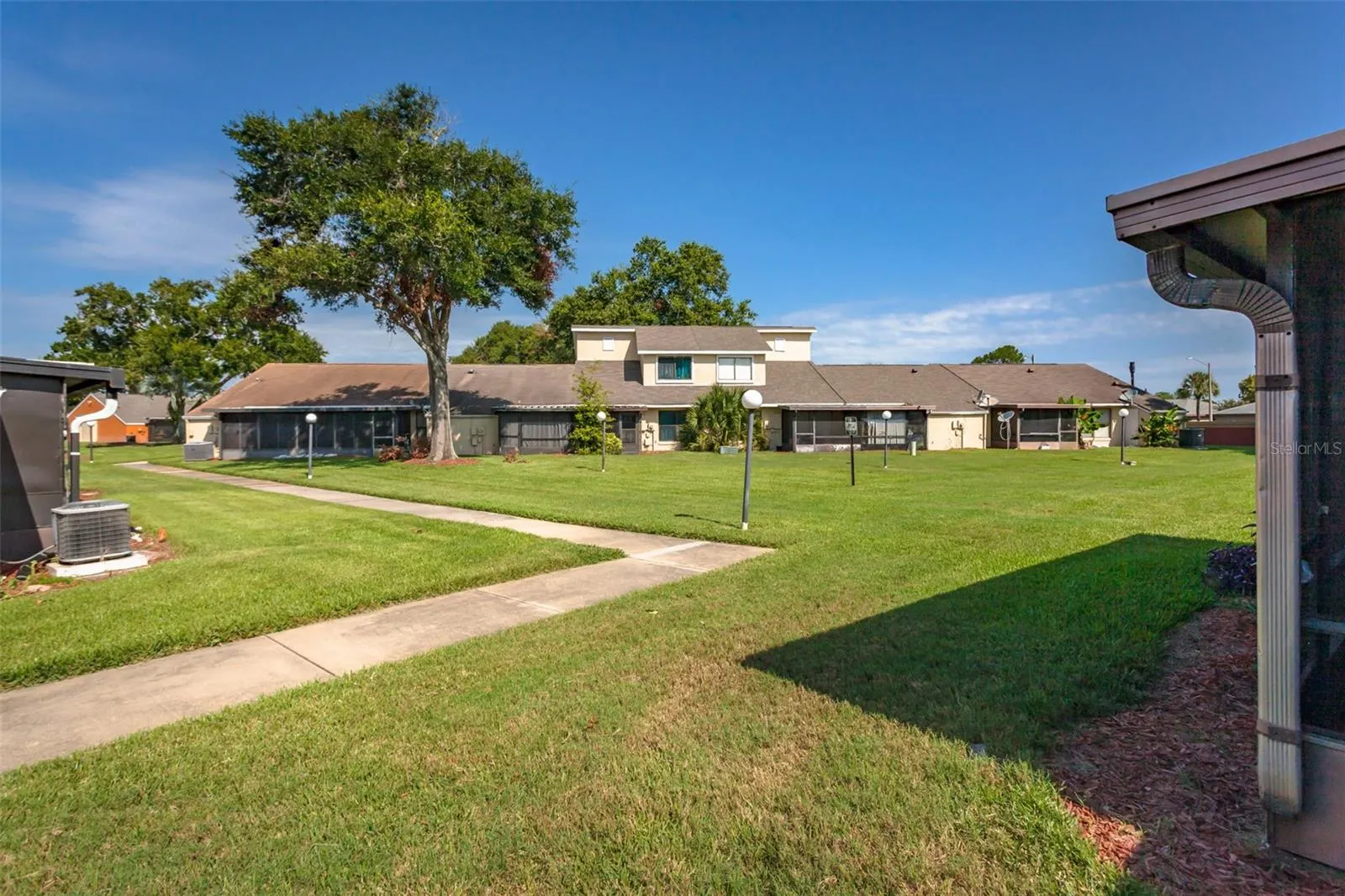 85 SILVER PARK CIR