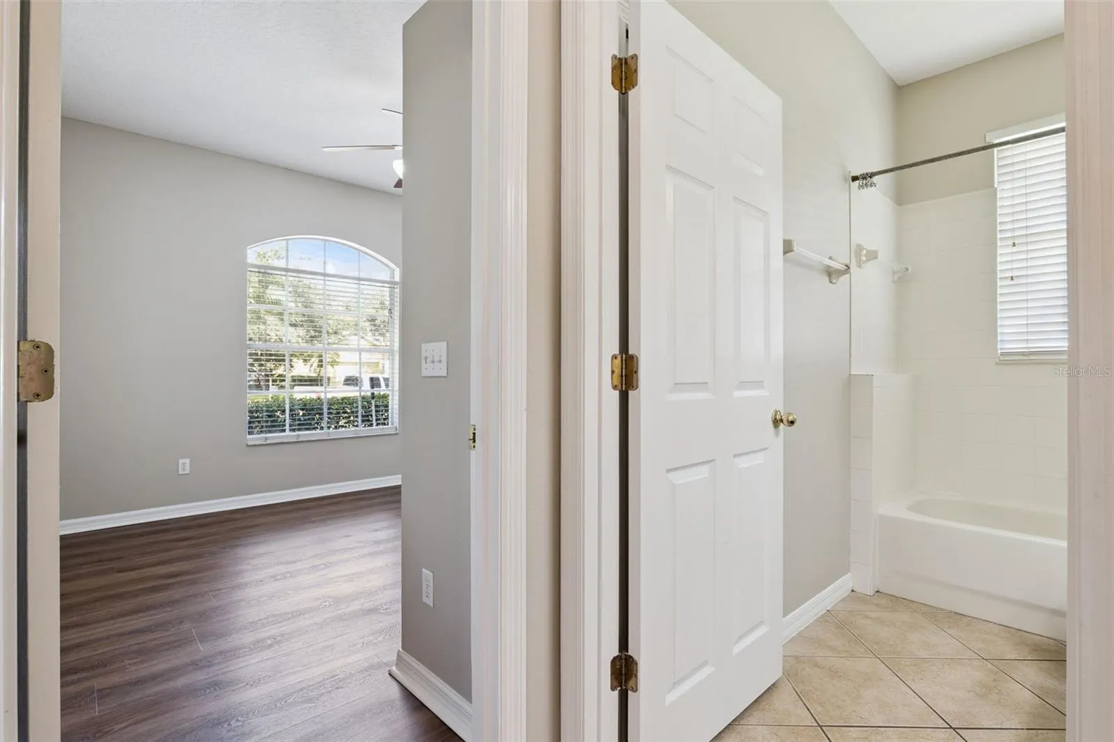 9957 CYPRESS VINE DR