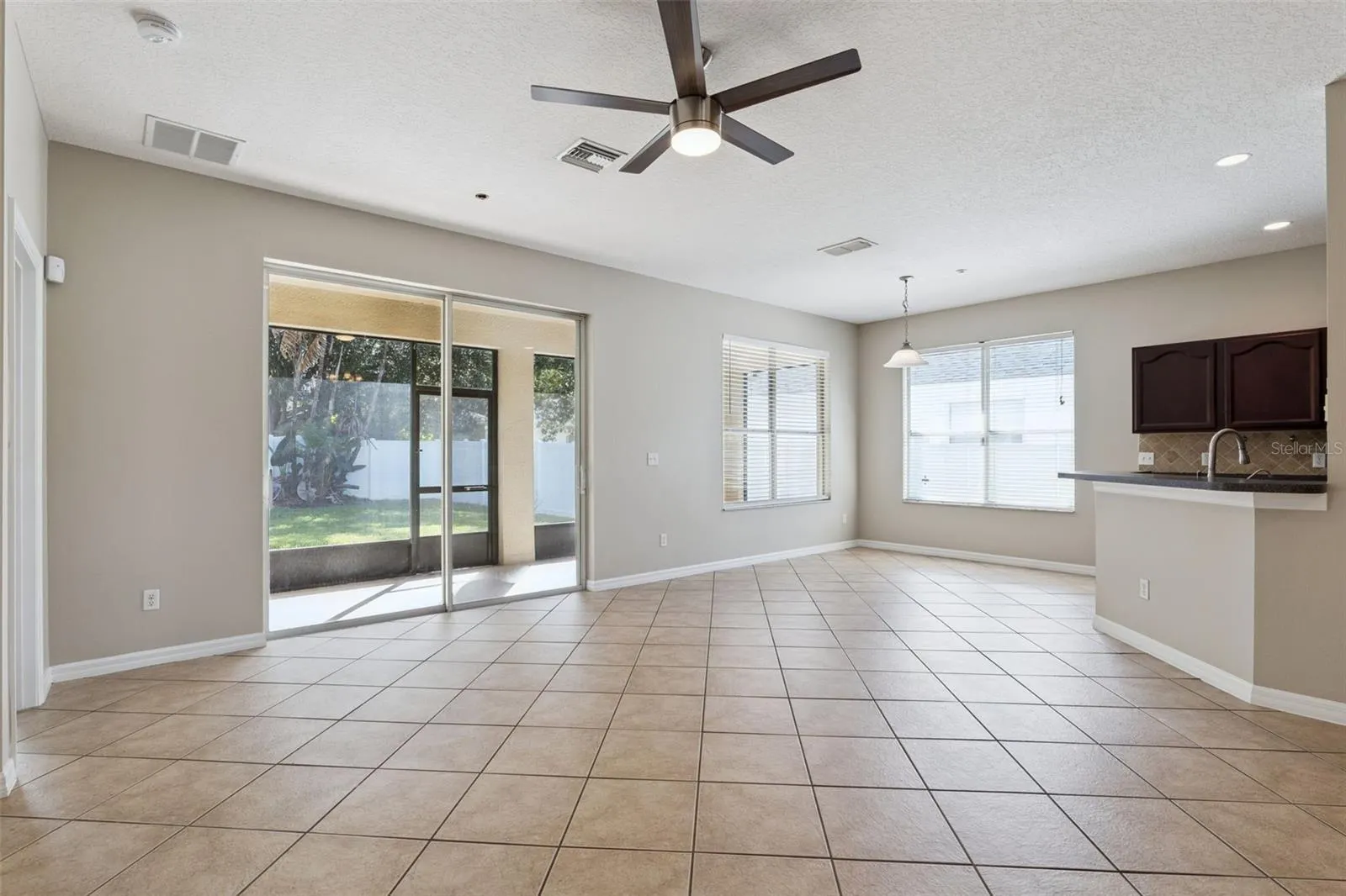 9957 CYPRESS VINE DR