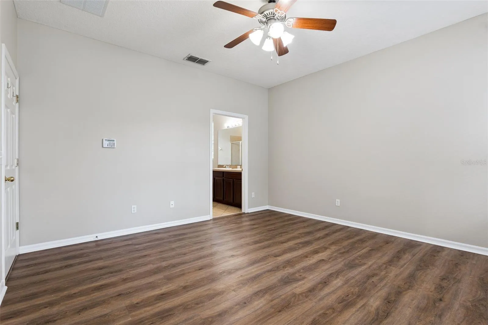 9957 CYPRESS VINE DR