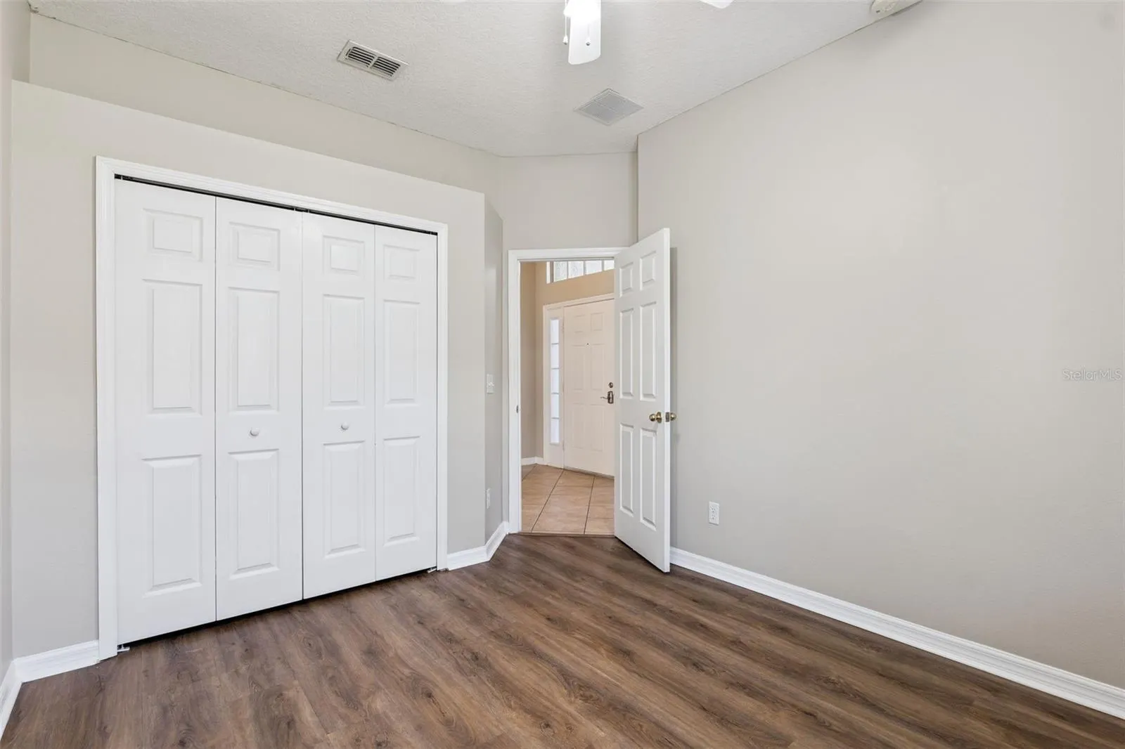 9957 CYPRESS VINE DR