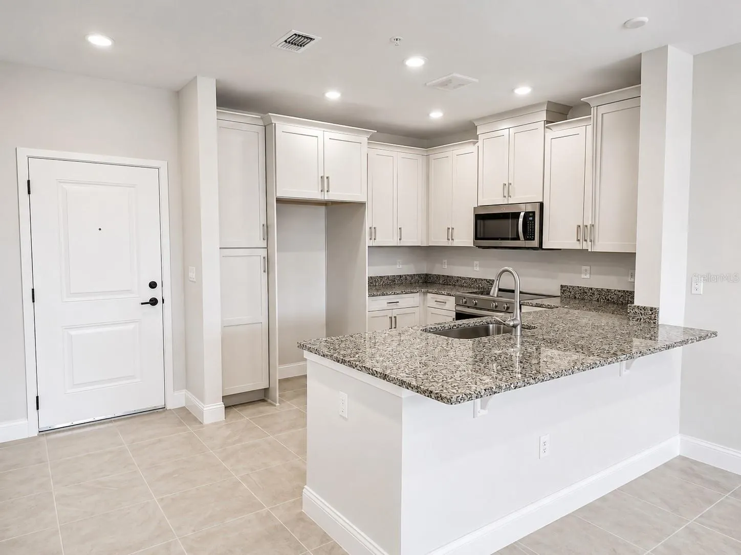 7545 LAUREATE BLVD #7208 #7208