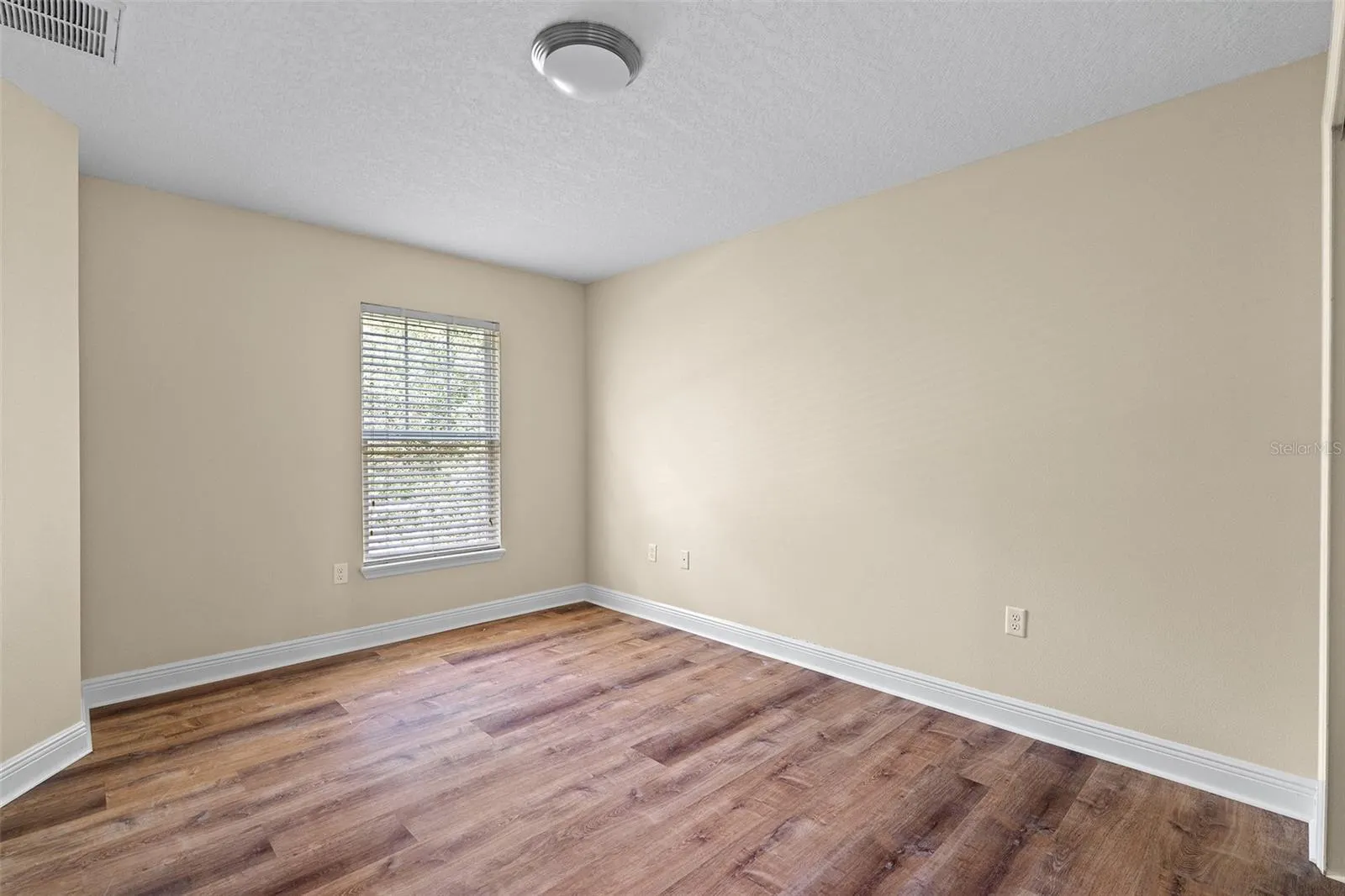 3353 SCHOOLHOUSE RD