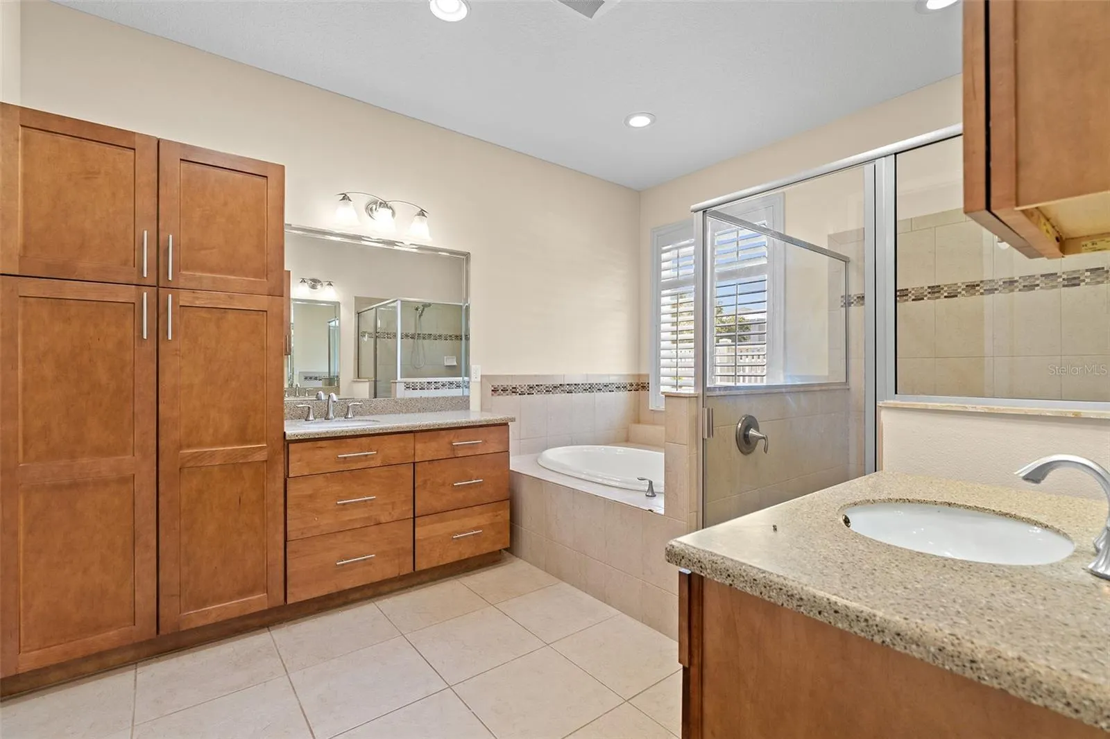 3353 SCHOOLHOUSE RD