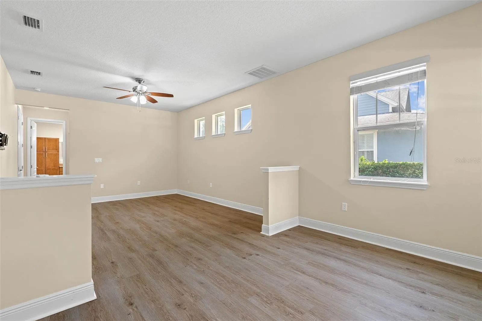 3353 SCHOOLHOUSE RD