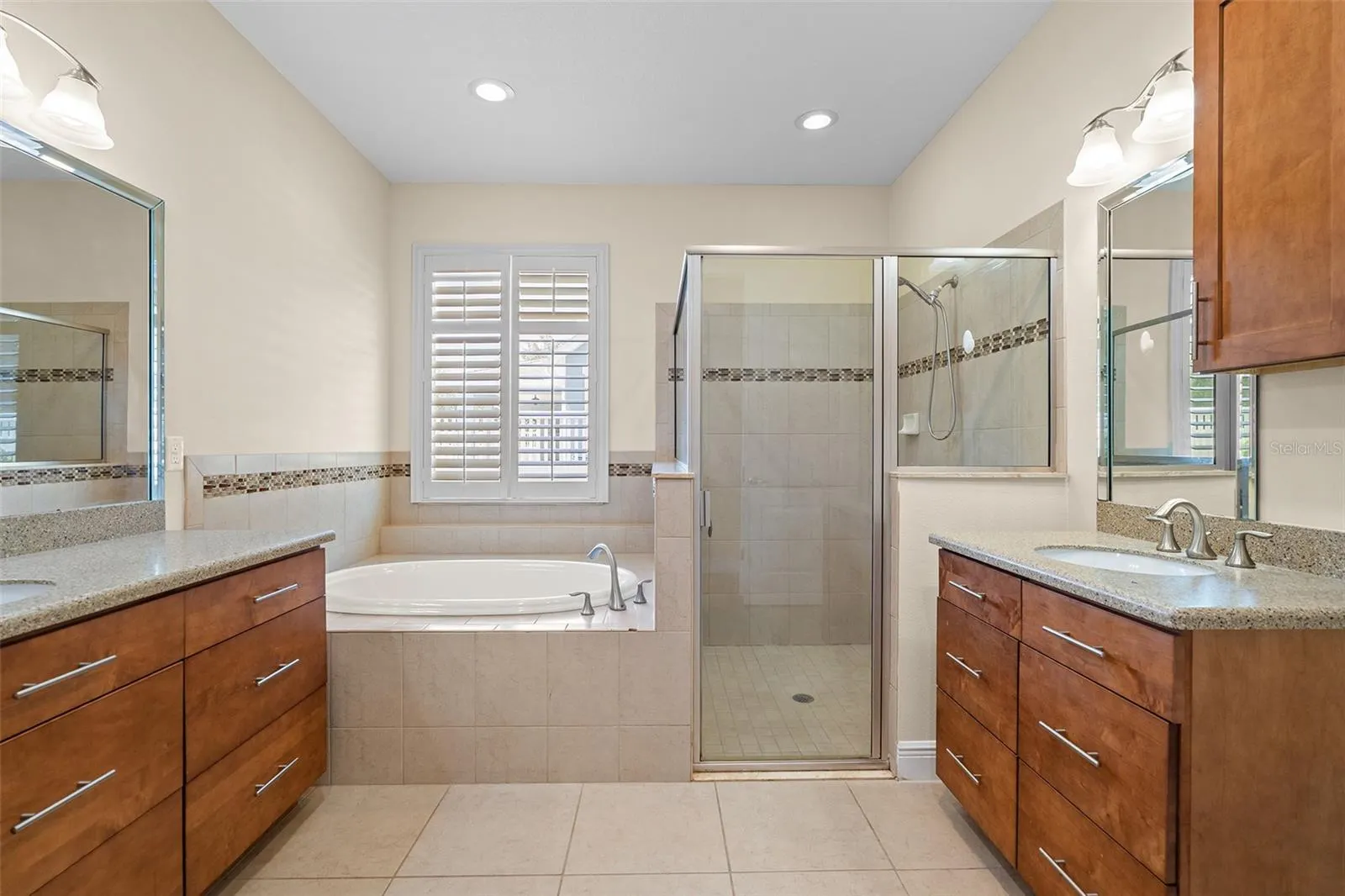 3353 SCHOOLHOUSE RD
