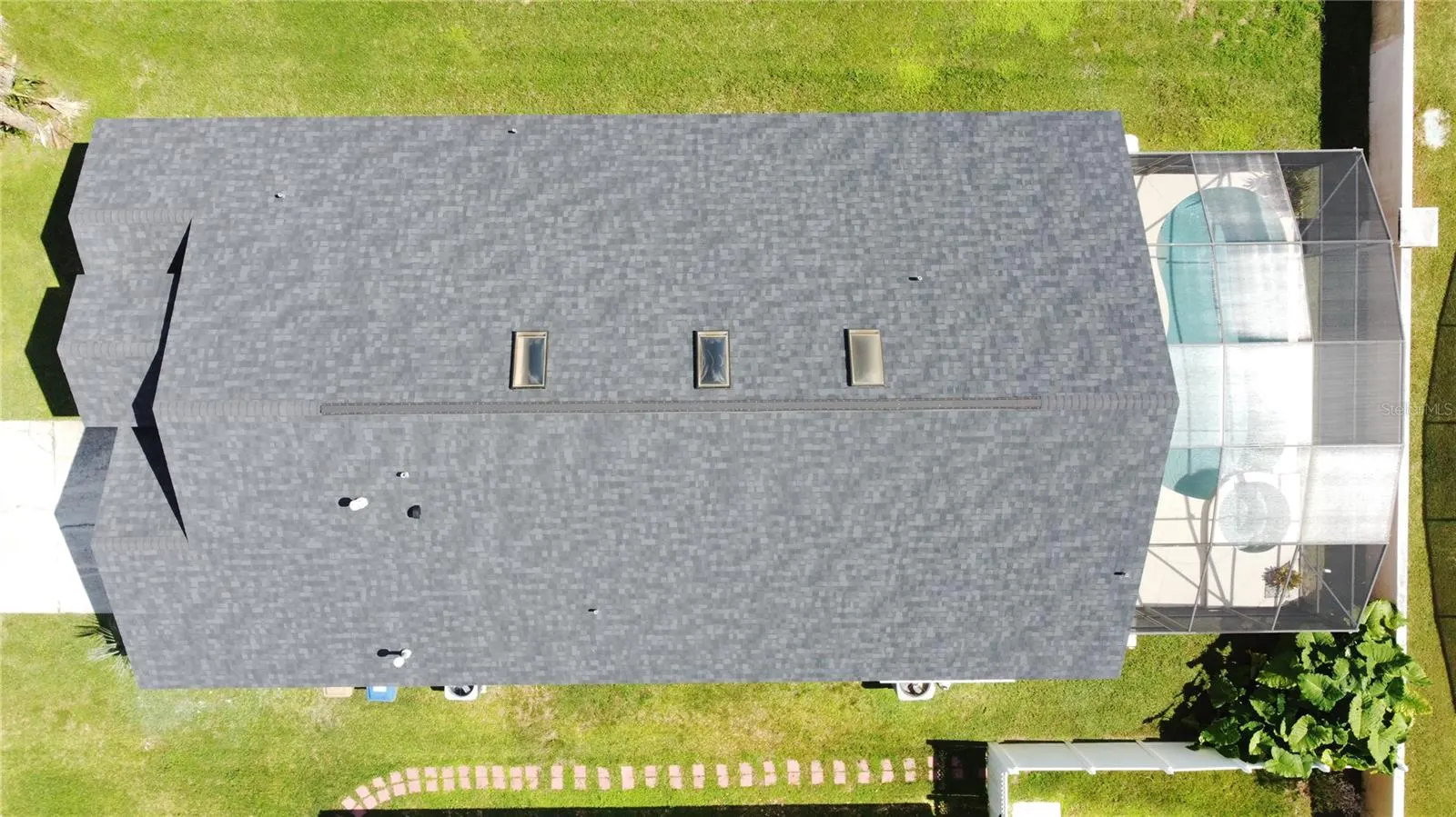 2647 ONEIDA LOOP
