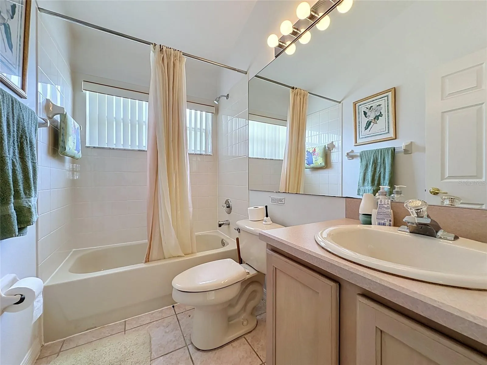 2647 ONEIDA LOOP
