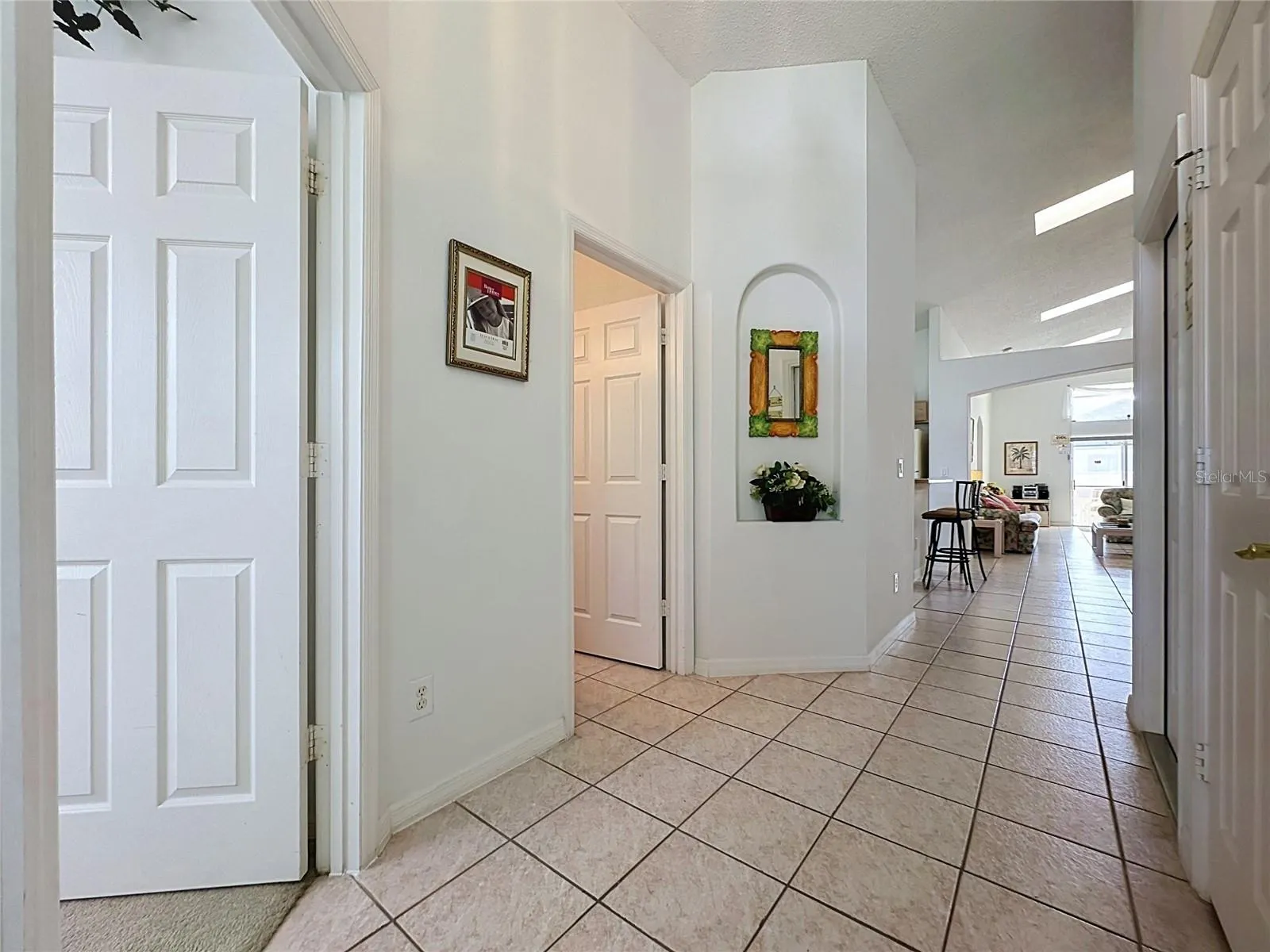 2647 ONEIDA LOOP