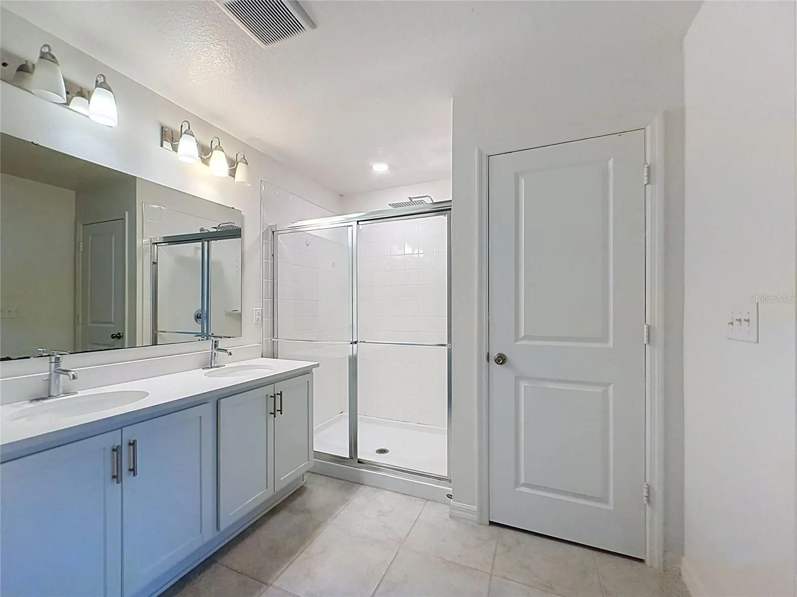 223 SUMMERLIN LOOP