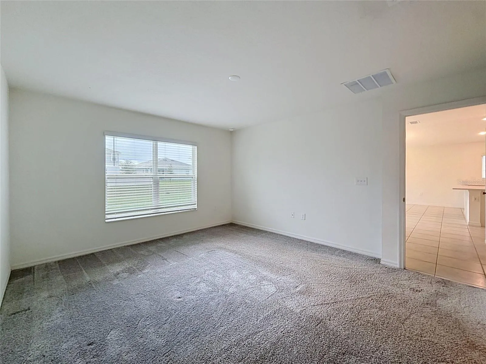 223 SUMMERLIN LOOP