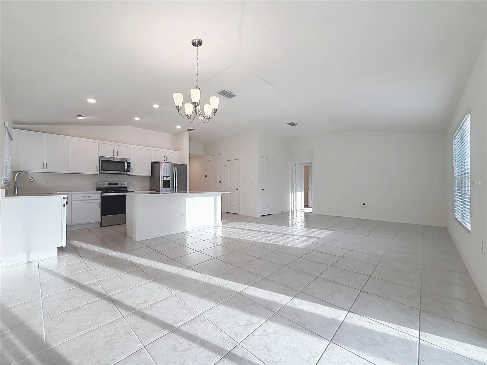 223 SUMMERLIN LOOP