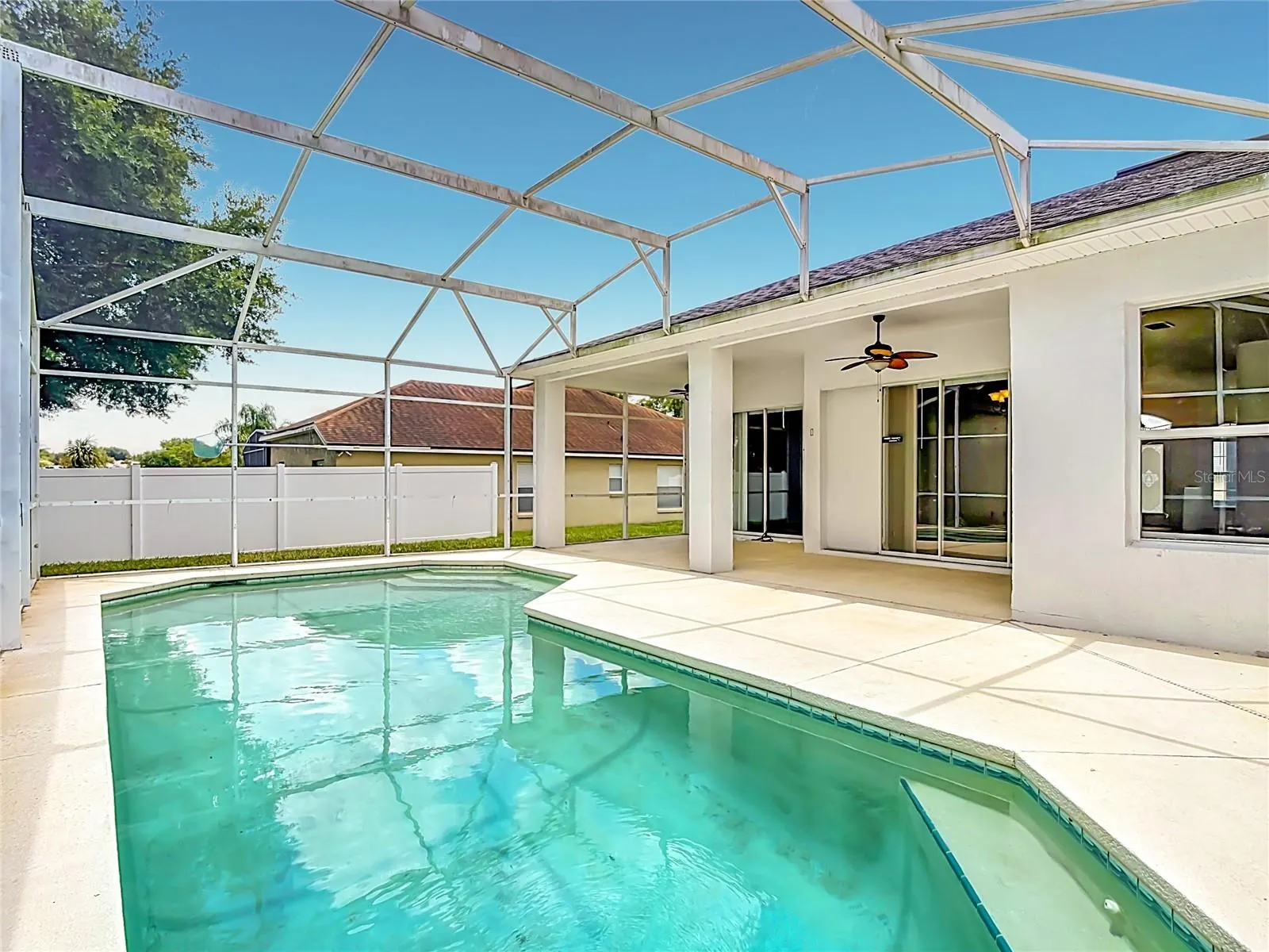 957 VIA BIANCA DR