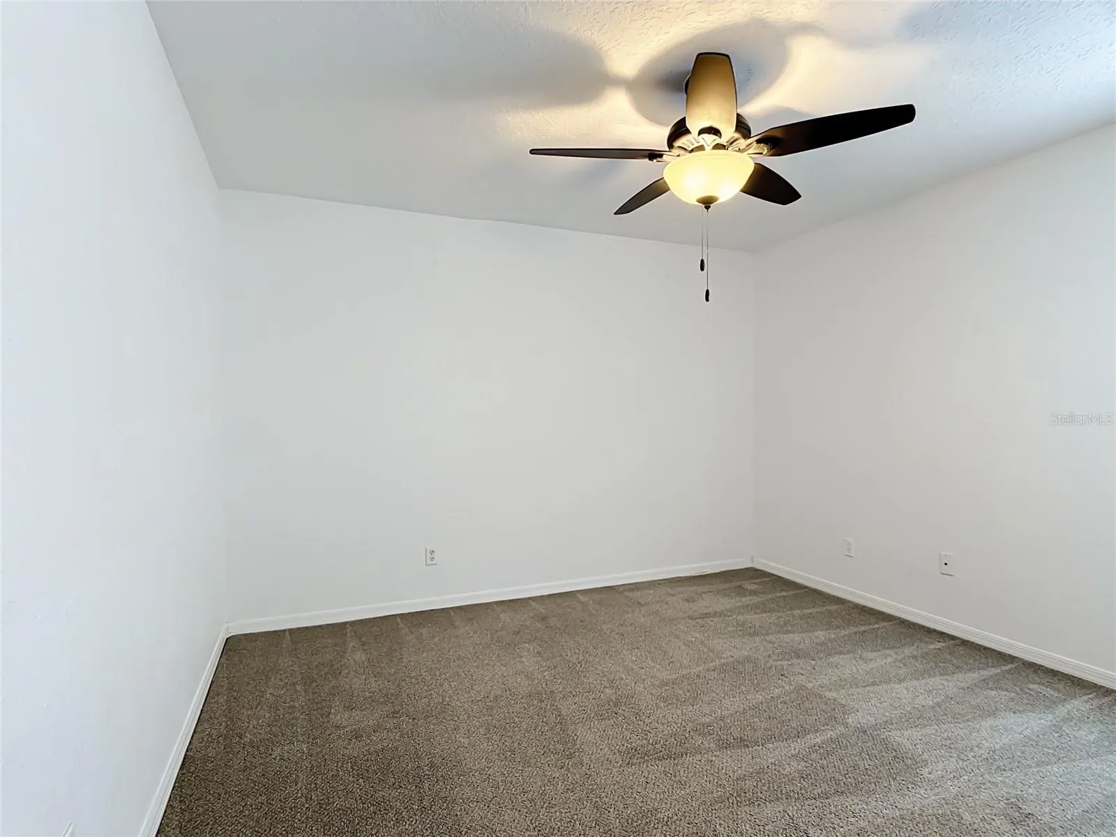 957 VIA BIANCA DR