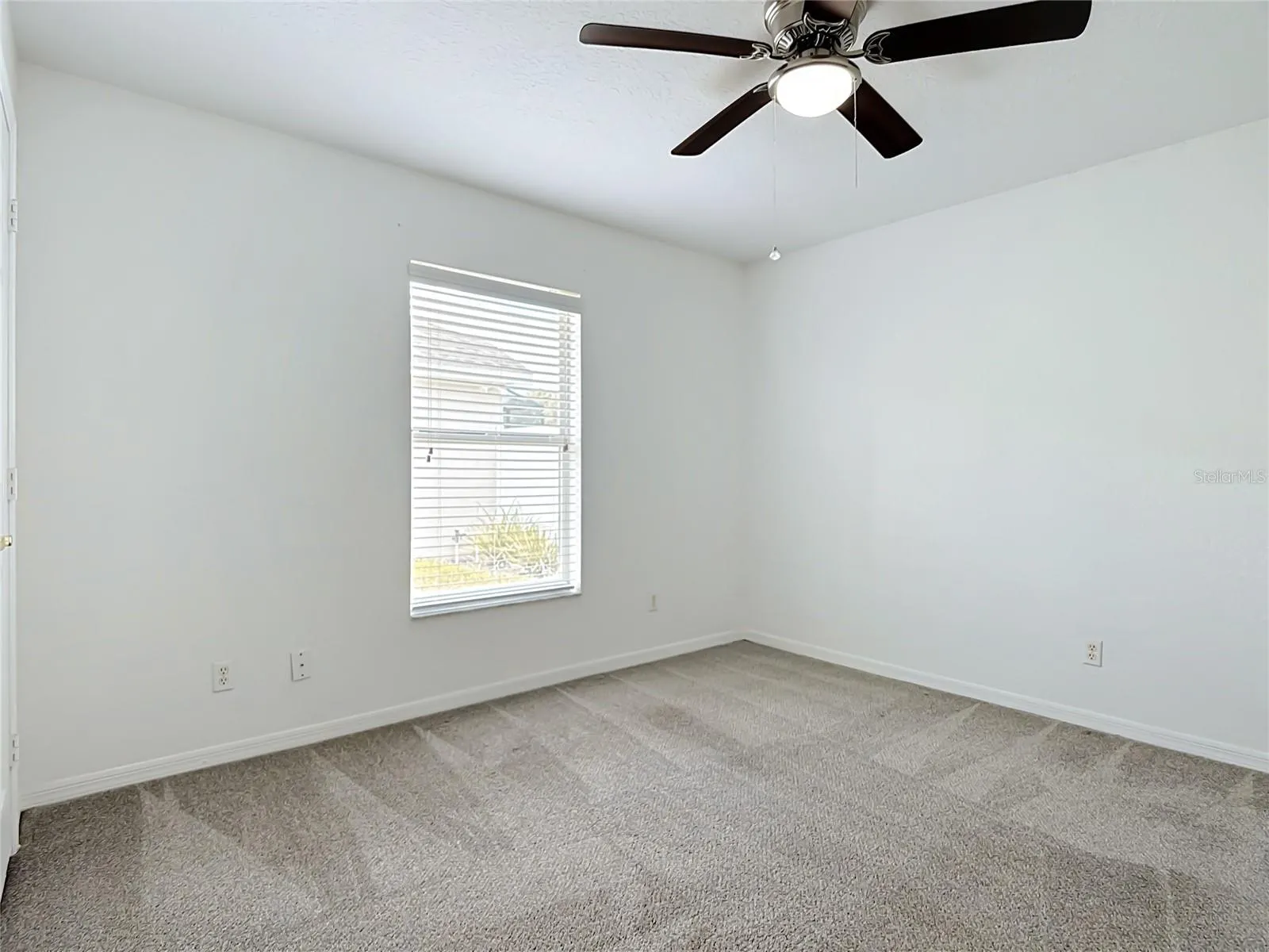 957 VIA BIANCA DR
