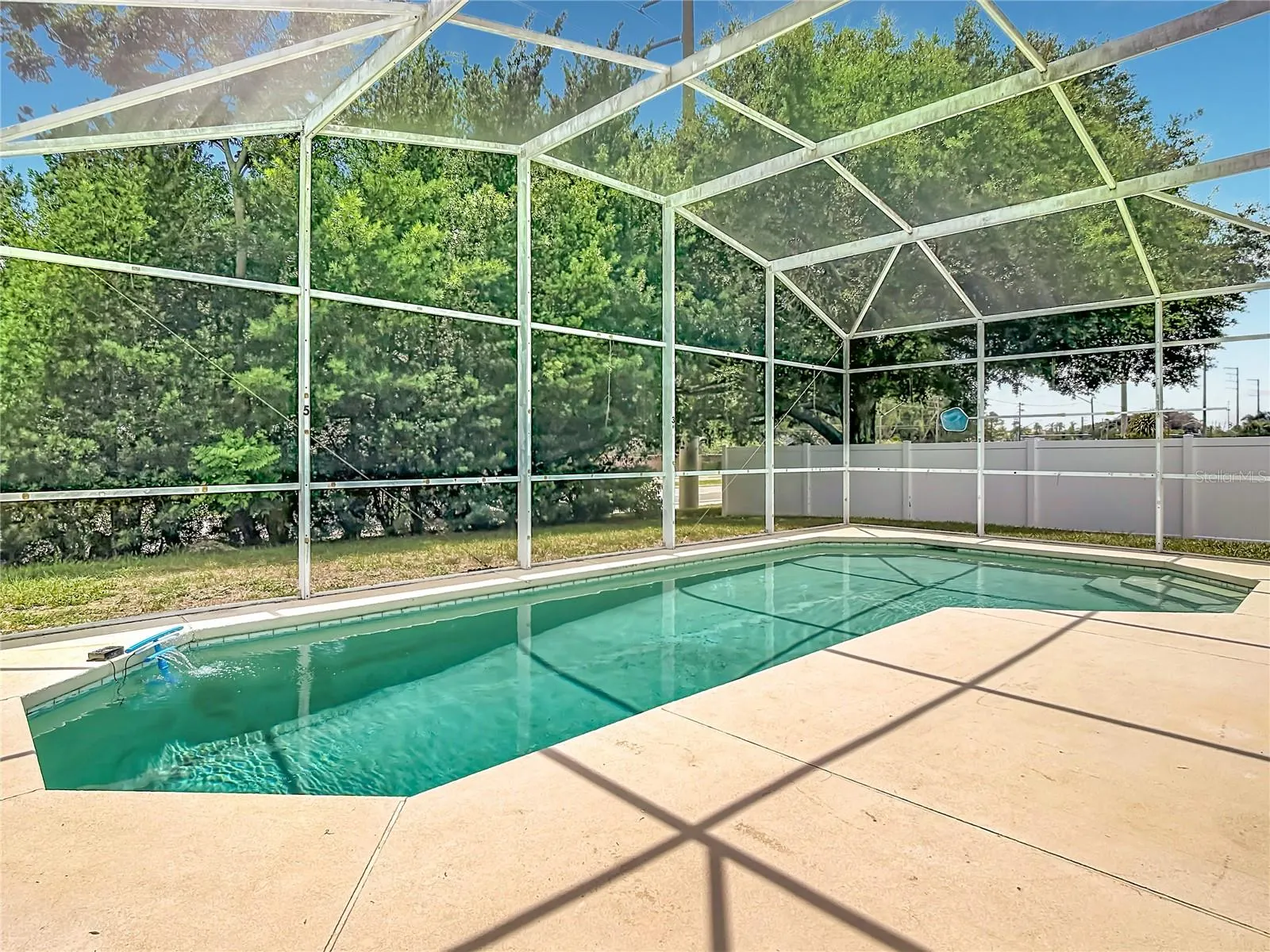 957 VIA BIANCA DR