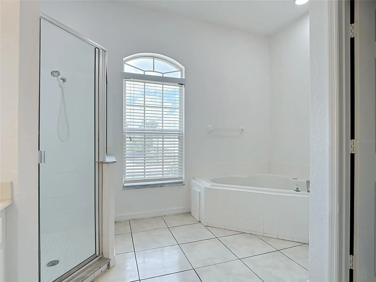 957 VIA BIANCA DR