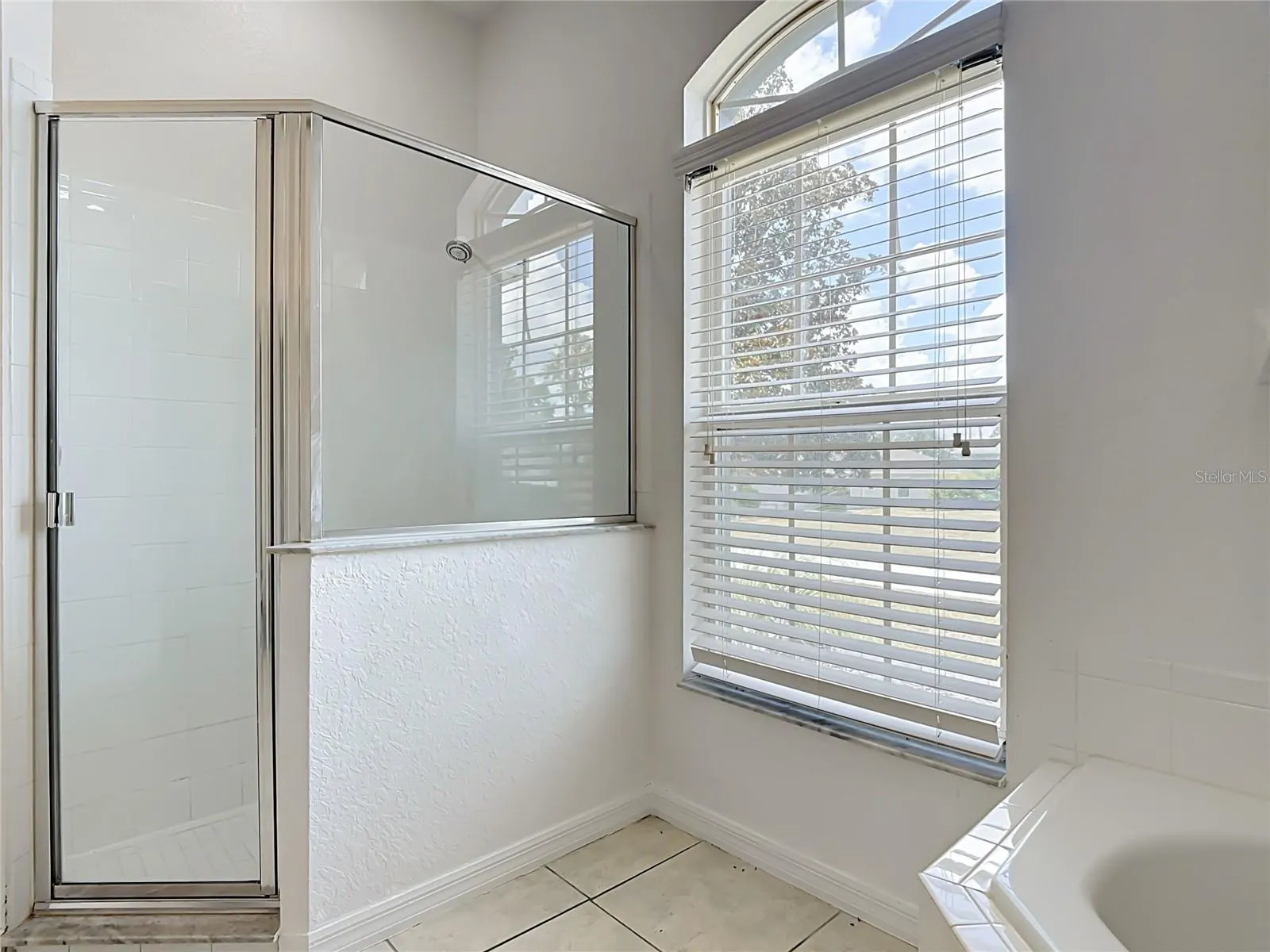 957 VIA BIANCA DR