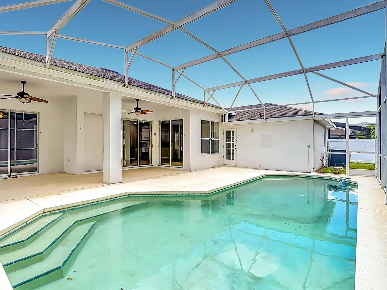 957 VIA BIANCA DR
