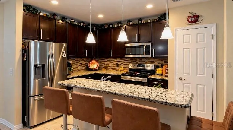 2921 CASABELLA DR
