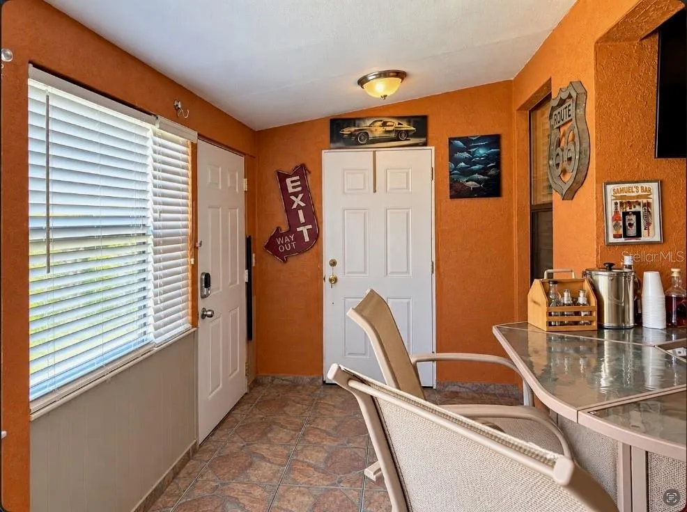 2921 CASABELLA DR